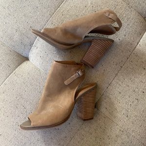 Women’s Lucky Brand heels, size 7